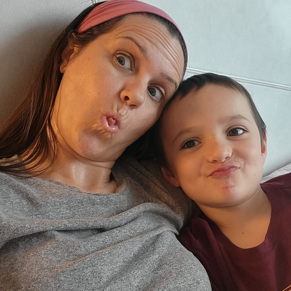 Meet your Posher, Crystal - Picture 4 of 16